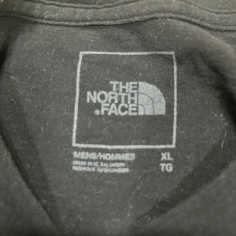 The North Face Mens XL Black Graphic T-Shirt Never Stop Exploring Box Logo Tee